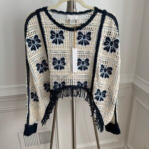 NWT House of Harlow 1960 Bow Navy and Cream Crochet Boho Poncho Coverup